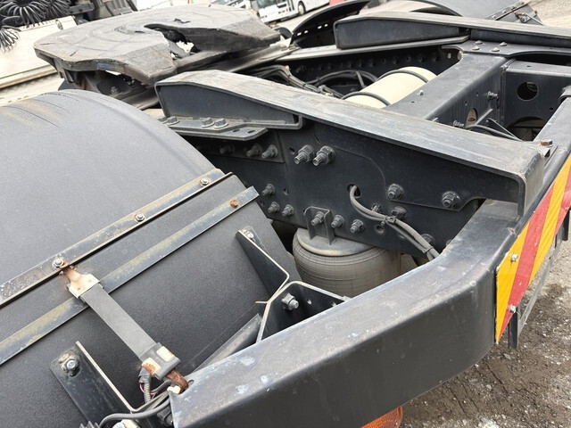 日野プロフィアトレーラーヘッド（トラクターヘッド）大型（10t）[写真20]