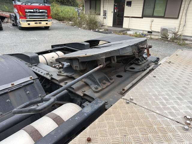 日野プロフィアトレーラーヘッド（トラクターヘッド）大型（10t）[写真25]