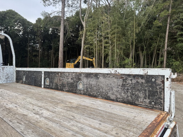 いすゞエルフクレーン3段小型（2t・3t）[写真15]