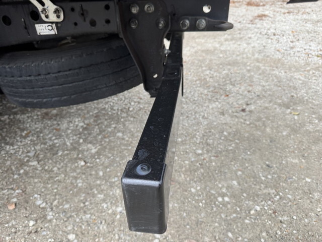 いすゞエルフクレーン3段小型（2t・3t）[写真36]