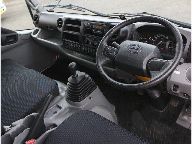 日野デュトロセーフティローダー小型（2t・3t）[写真39]