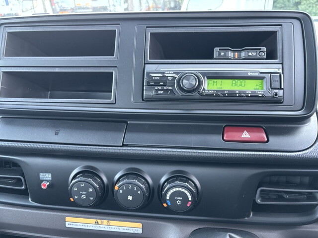 三菱ふそうキャンタークレーン4段小型（2t・3t）[写真27]