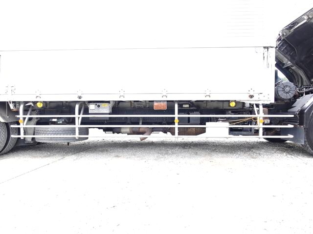 いすゞフォワードアルミウイング増トン（6t・8t）[写真13]