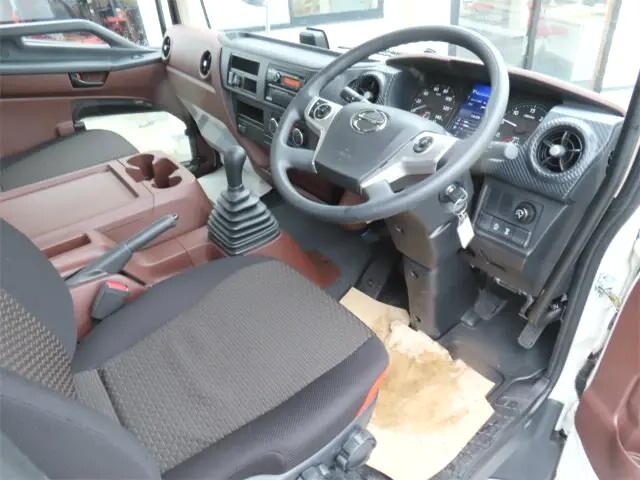 日野レンジャークレーン4段中型（4t）[写真10]