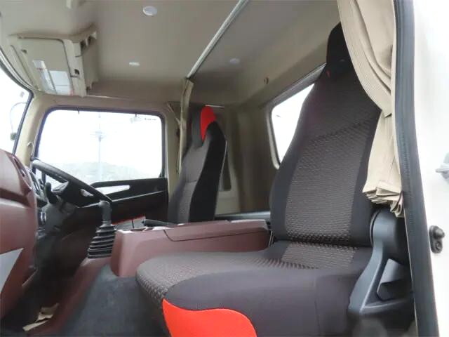 日野レンジャークレーン4段中型（4t）[写真11]