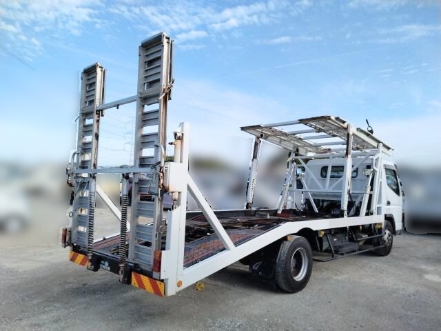 三菱ふそうキャンターキャリアカー小型（2t・3t）[写真02]