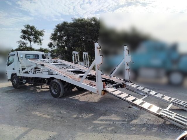 三菱ふそうキャンターキャリアカー小型（2t・3t）[写真08]