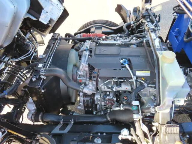 三菱ふそうキャンタークレーン4段小型（2t・3t）[写真30]