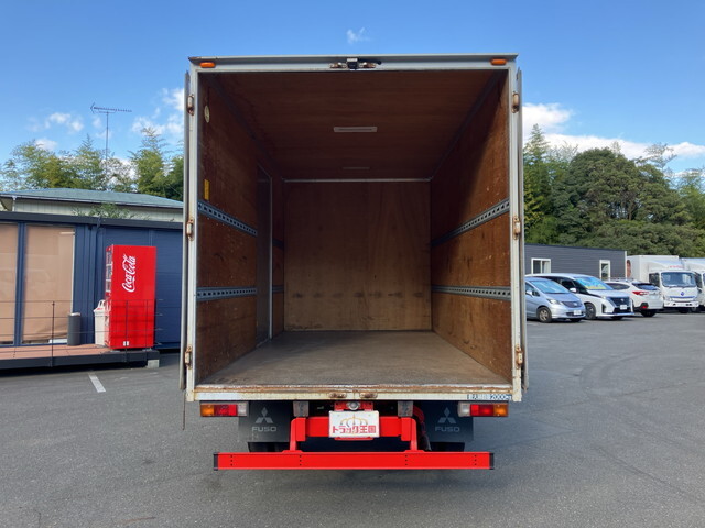 三菱ふそうキャンターアルミバン小型（2t・3t）[写真13]