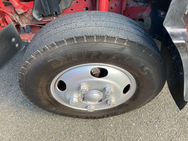 三菱ふそうキャンターアルミバン小型（2t・3t）[写真17]