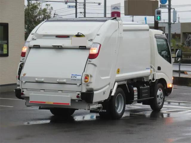 日野デュトロパッカー車（塵芥車）小型（2t・3t）[写真02]