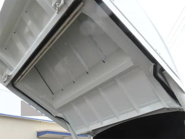 日野デュトロパッカー車（塵芥車）小型（2t・3t）[写真24]