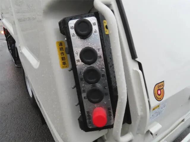 日野デュトロパッカー車（塵芥車）小型（2t・3t）[写真29]