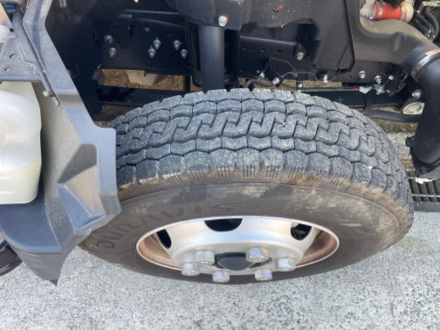 三菱ふそうキャンタークレーン4段小型（2t・3t）[写真18]