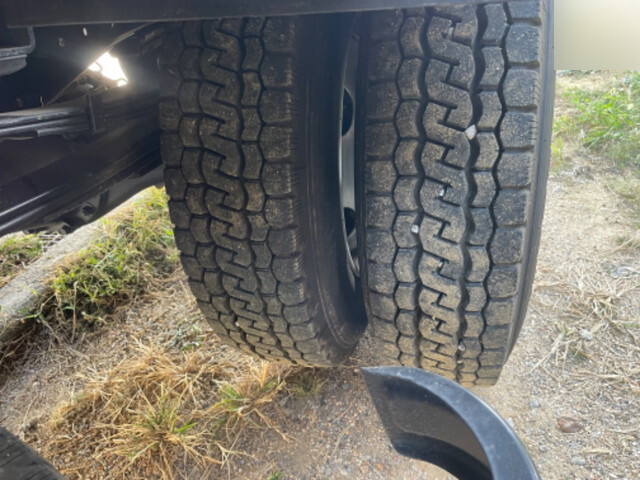 三菱ふそうキャンタークレーン4段小型（2t・3t）[写真19]