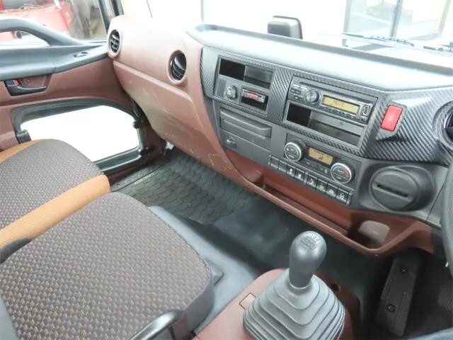 日野レンジャークレーン4段中型（4t）[写真14]