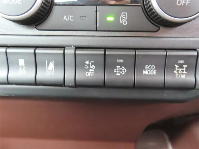 日野レンジャークレーン4段中型（4t）[写真16]