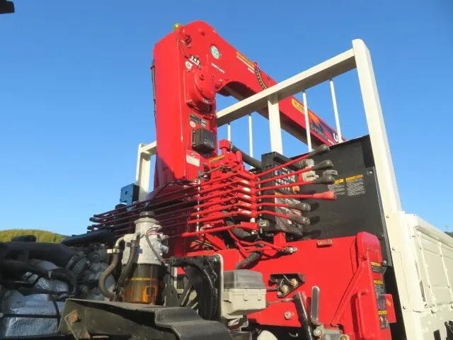 いすゞフォワードクレーン4段中型（4t）[写真26]