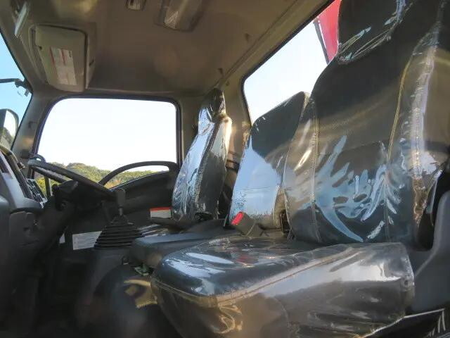 いすゞフォワードクレーン4段中型（4t）[写真08]