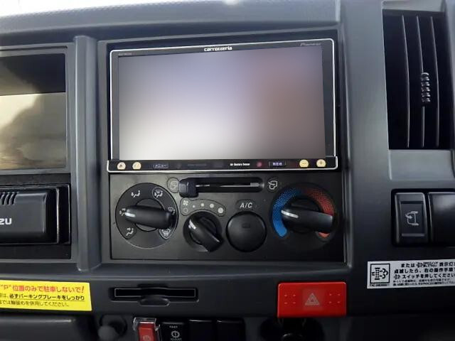 いすゞエルフ平ボディ小型（2t・3t）[写真14]