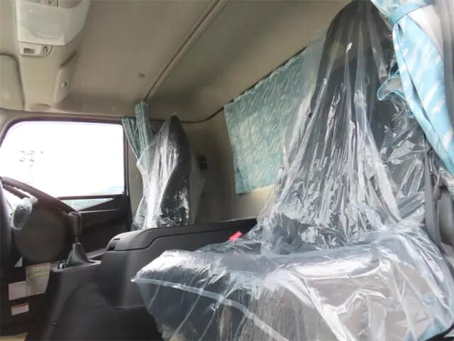 三菱ふそうファイタークレーン4段増トン（6t・8t）[写真10]