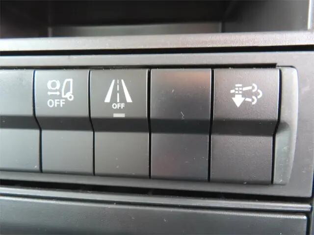 三菱ふそうファイタークレーン4段増トン（6t・8t）[写真16]