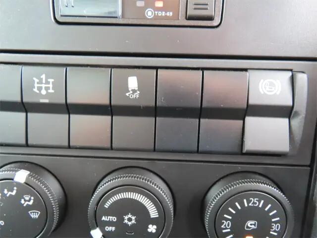 三菱ふそうファイタークレーン4段増トン（6t・8t）[写真17]