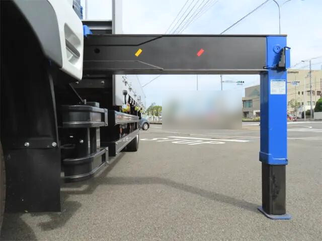 三菱ふそうファイタークレーン4段増トン（6t・8t）[写真28]