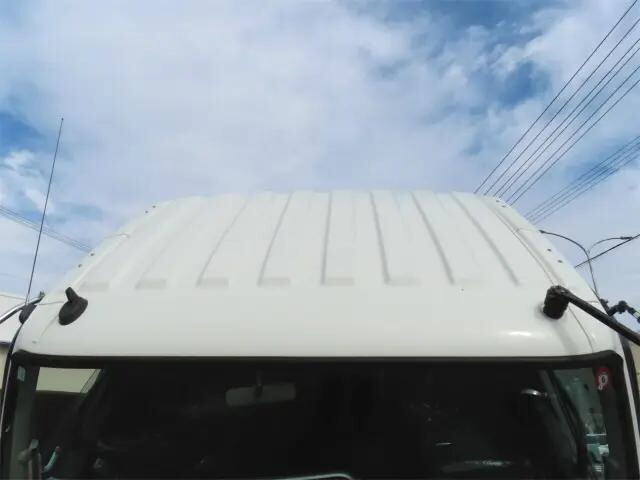 三菱ふそうファイタークレーン4段増トン（6t・8t）[写真05]