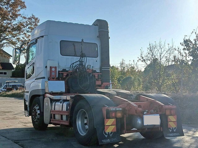 三菱ふそうスーパーグレートトレーラーヘッド（トラクターヘッド）大型（10t）[写真02]