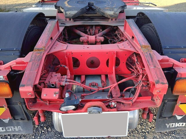 三菱ふそうスーパーグレートトレーラーヘッド（トラクターヘッド）大型（10t）[写真28]