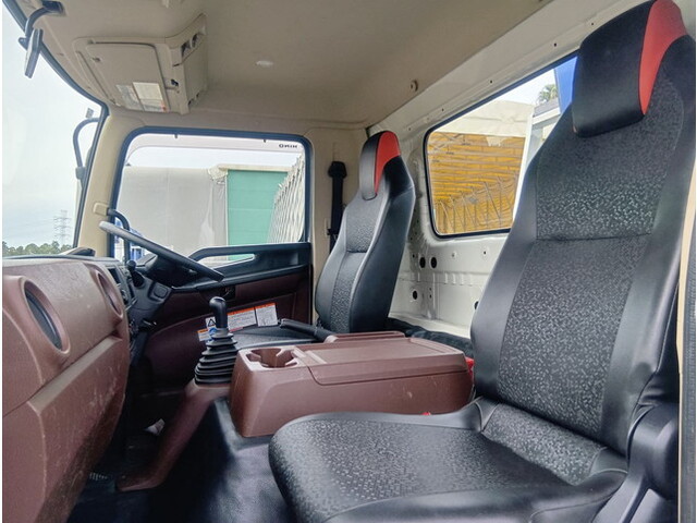 日野レンジャークレーン4段中型（4t）[写真23]