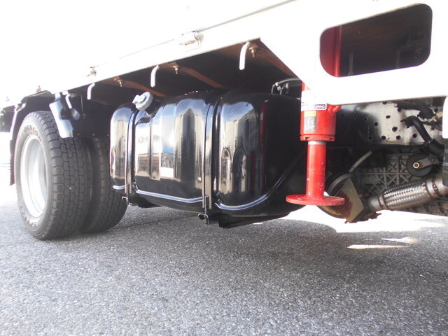 いすゞエルフクレーン付小型（2t・3t）[写真23]