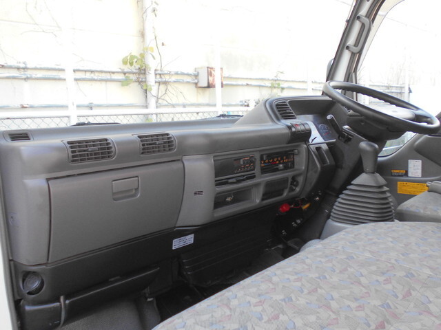 いすゞエルフクレーン付小型（2t・3t）[写真31]