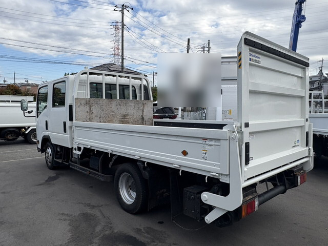 いすゞエルフダブルキャブ（Wキャブ）小型（2t・3t）[写真02]
