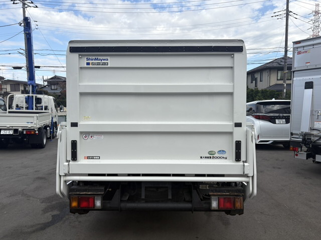 いすゞエルフダブルキャブ（Wキャブ）小型（2t・3t）[写真08]