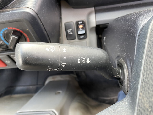 日野デュトロ平ボディ小型（2t・3t）[写真21]