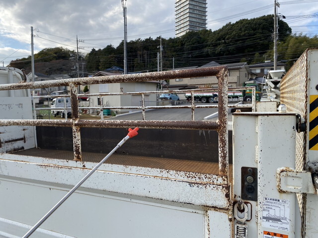 日野デュトロ平ボディ小型（2t・3t）[写真27]