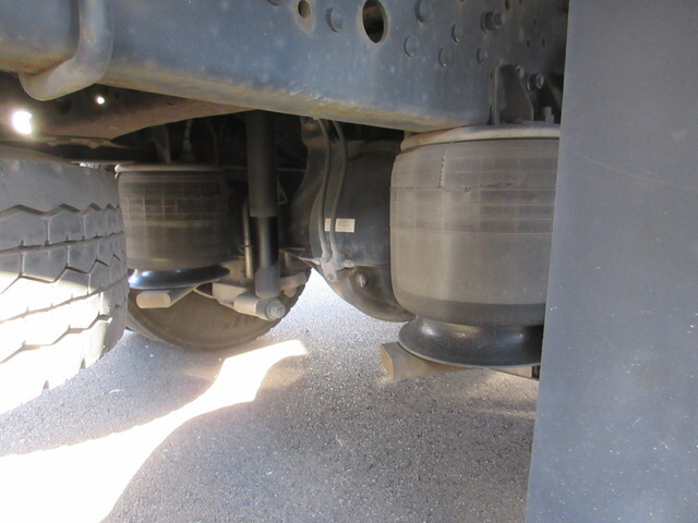 三菱ふそうファイターアルミウイング中型（4t）[写真10]