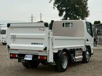 三菱ふそうキャンター平ボディ小型（2t・3t）[写真05]