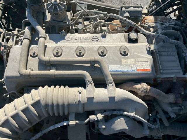 日野プロフィアミキサー車（コンクリートミキサー）大型（10t）[写真18]