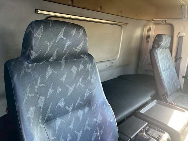 日野プロフィアミキサー車（コンクリートミキサー）大型（10t）[写真26]