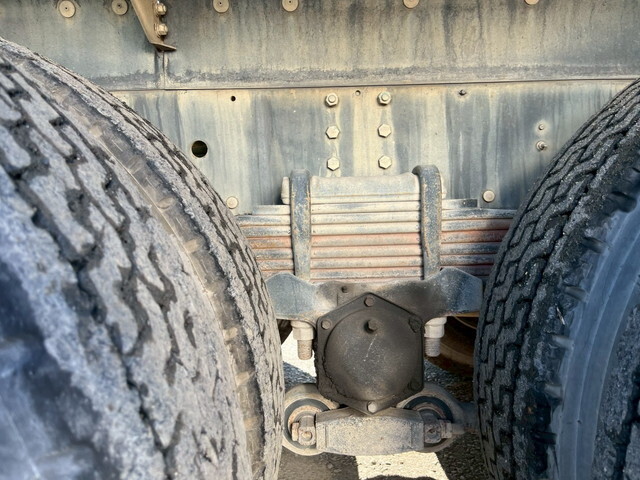 日野プロフィアミキサー車（コンクリートミキサー）大型（10t）[写真31]