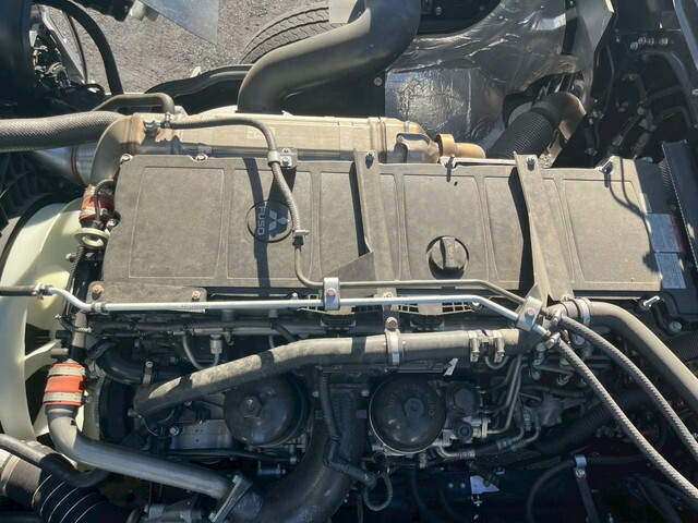 三菱ふそうスーパーグレートダンプ大型（10t）[写真21]