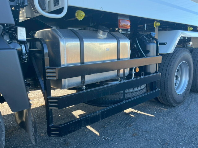 三菱ふそうスーパーグレートダンプ大型（10t）[写真29]