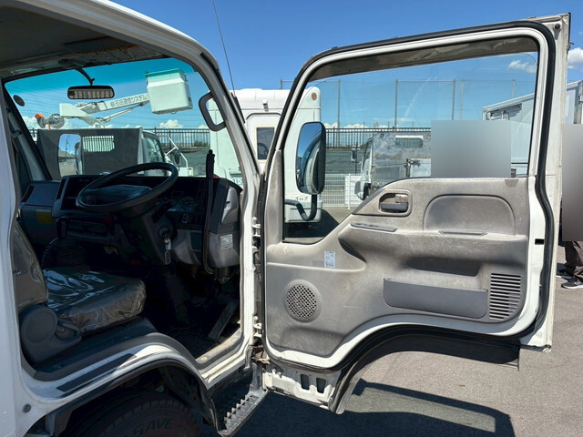 いすゞエルフダンプ小型（2t・3t）[写真20]