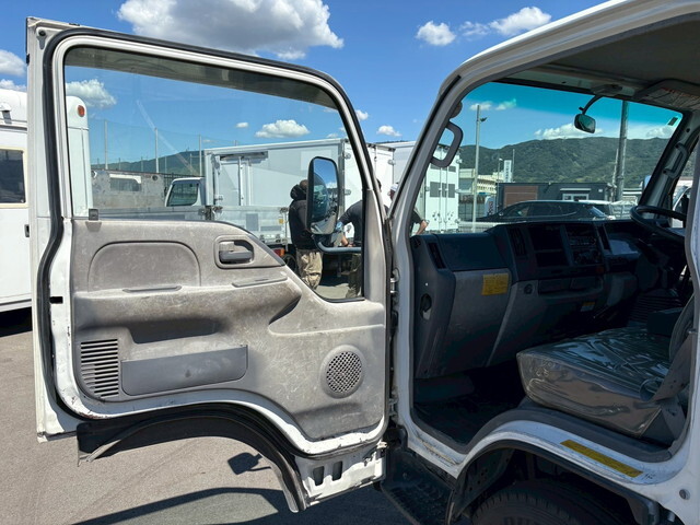 いすゞエルフダンプ小型（2t・3t）[写真22]