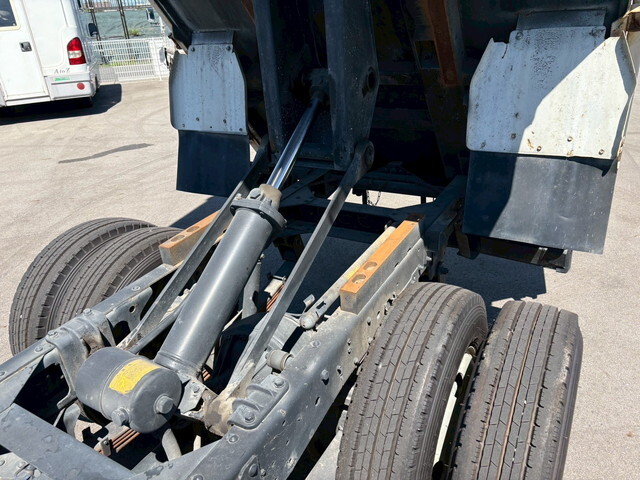 いすゞエルフダンプ小型（2t・3t）[写真30]
