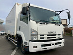 いすゞフォワード冷凍車(冷蔵車)中型(4t)