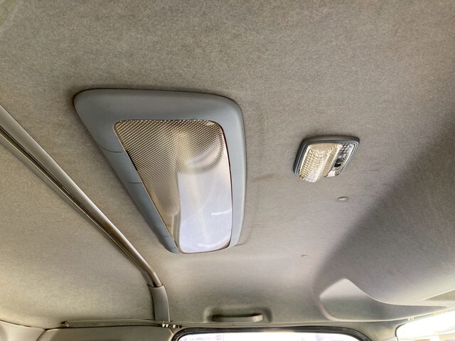 いすゞフォワードアルミウイング中型（4t）[写真15]